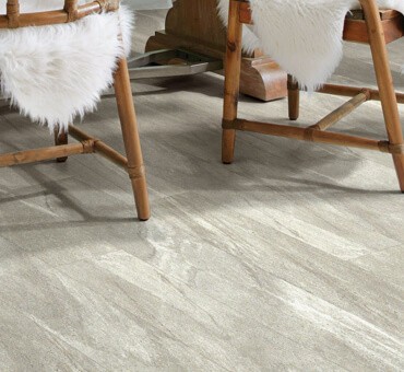 Shaw Classico Plus plank | Cherry City Interiors